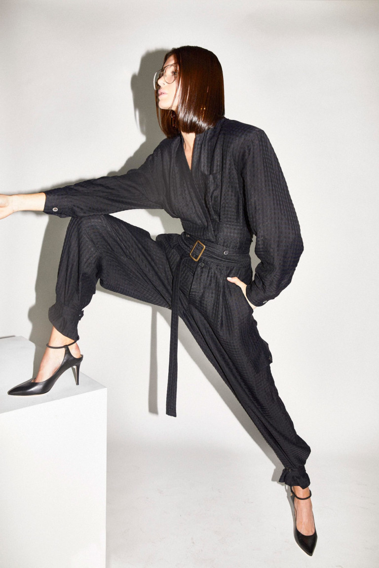 00002-Tre-by-Natalie-Ratabesi-Resort-2020